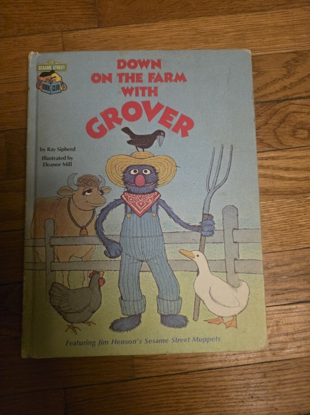 Sesame Street Book Club Down on the Farm with Grover 1980 Golden Press